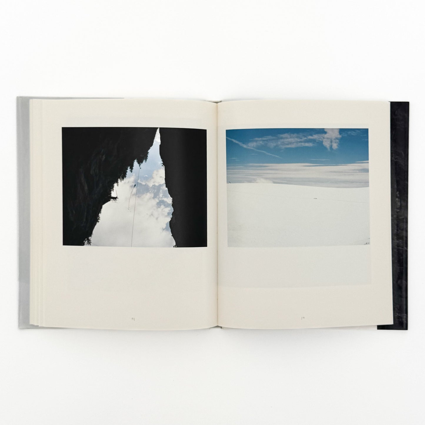 (独英文)畠山直哉 、バルタザール・ブルクハルト写真展図録 二つの山 Executive Committee of Two Mountains