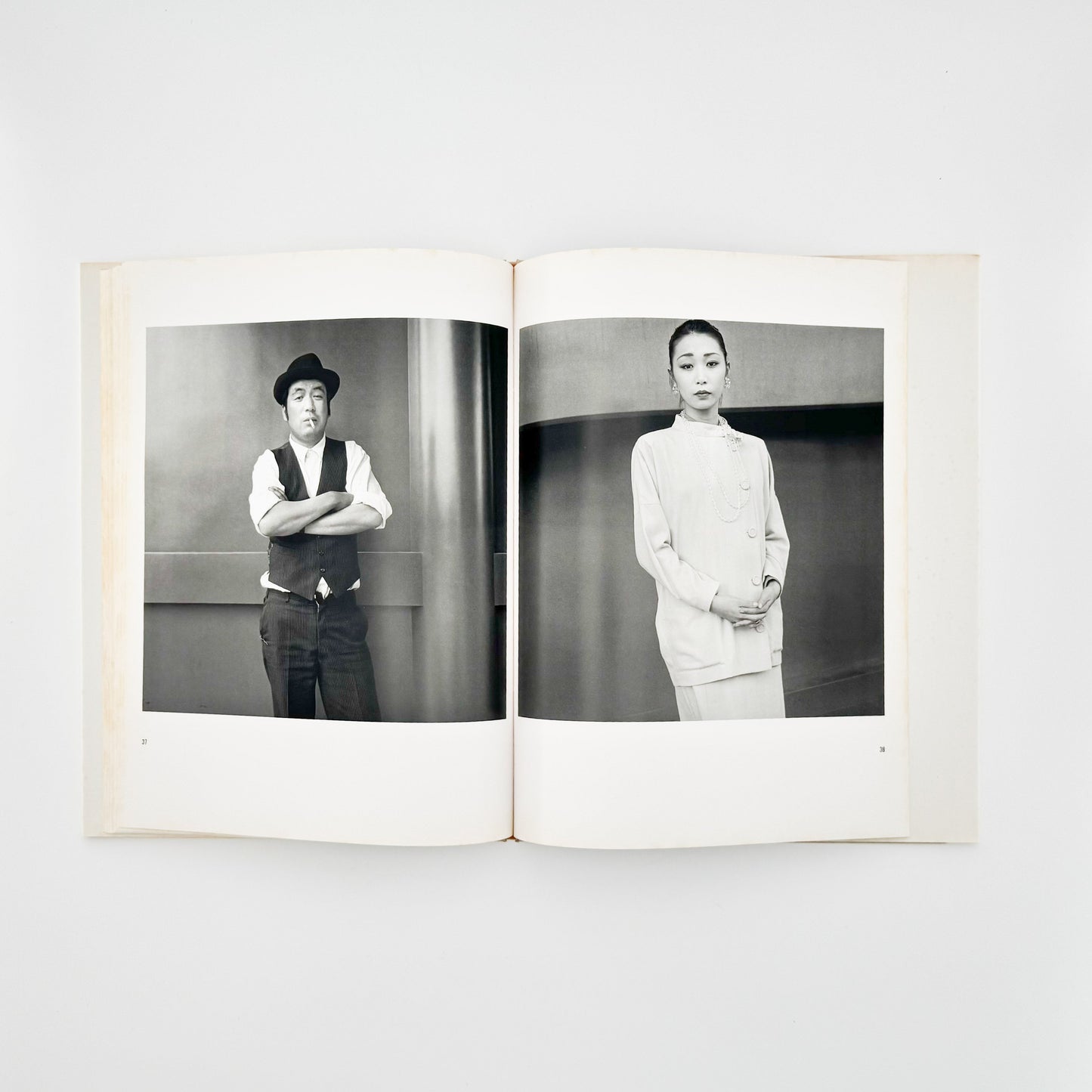 鬼海弘雄 王たちの肖像 浅草寺境内 Ecce Homo, Tokyo Asakusa 矢立出版