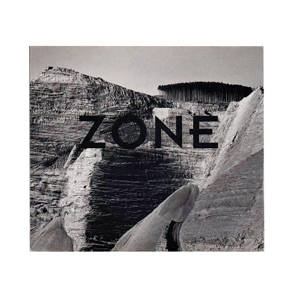 金瀬胖写真集　Zone 終の国 : Human dominion / Mole -文福 BUNBUKU