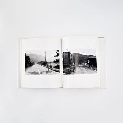 内堀晶夫写真集　風街  Windy Town / 内堀晶夫 - ワイズ出版 - 文福 BUNBUKU