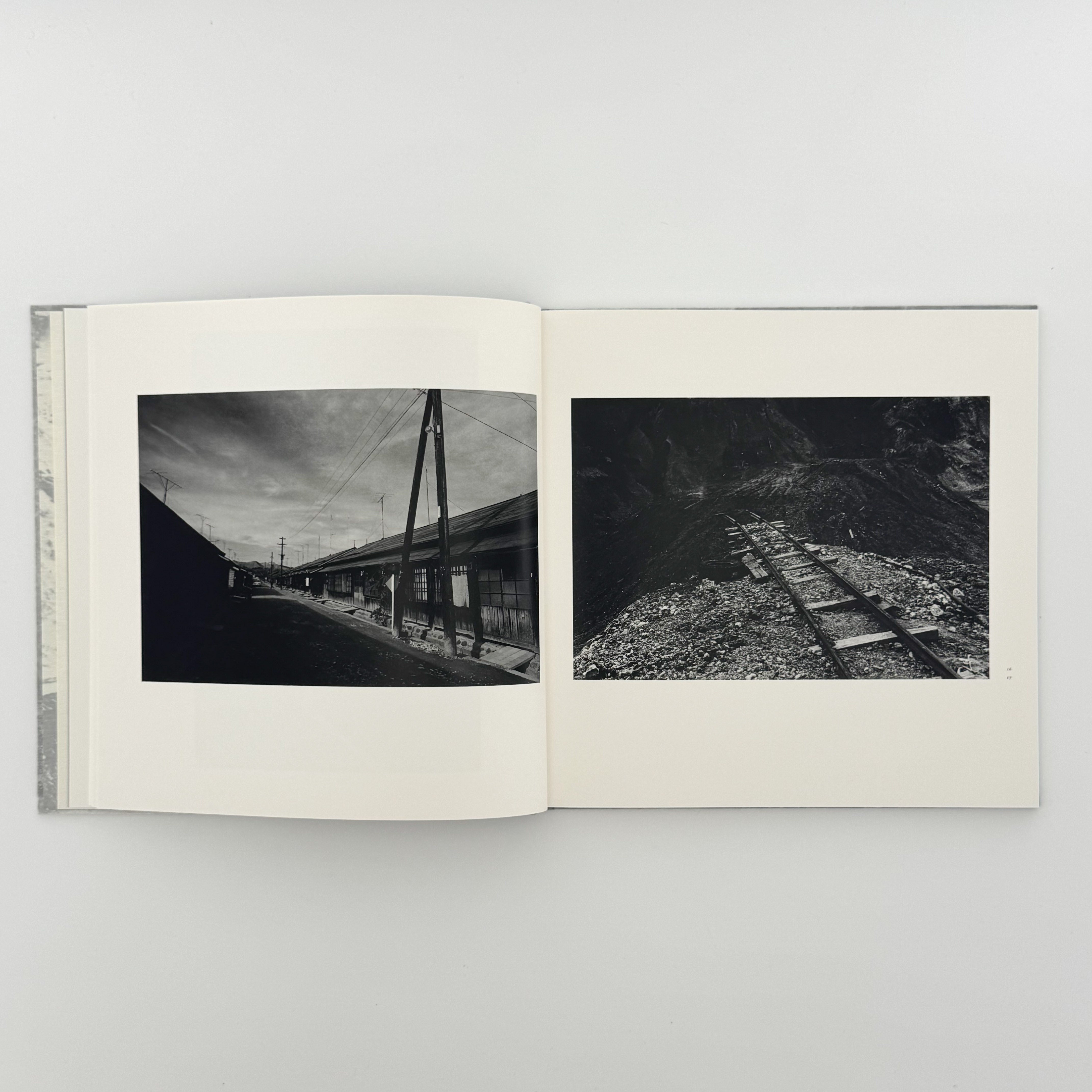 柳沢信　写真 銀座 蔦屋書店限定】『都市の軌跡』柳沢信 写真集 柳沢信 -の商品詳細