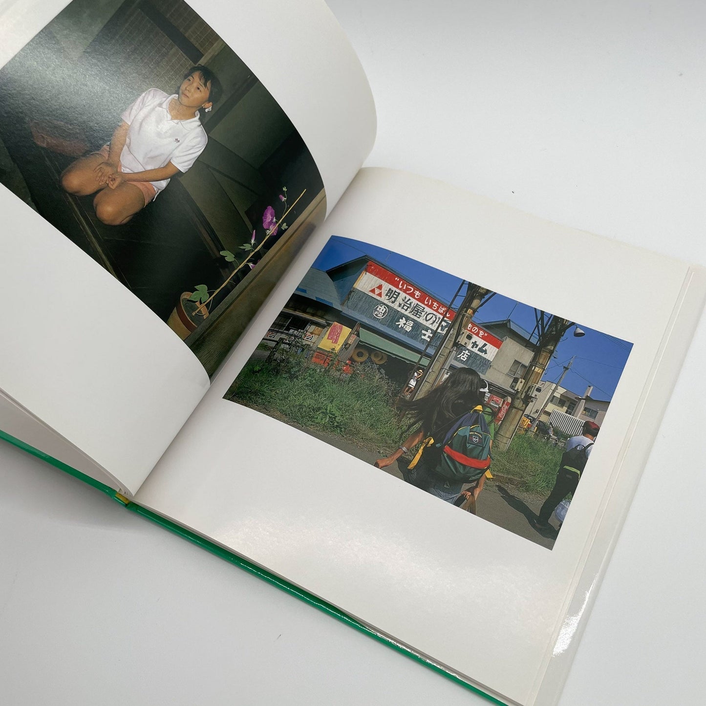 大西みつぐ　遠い夏〈ワイズ出版写真叢書11〉サイン入り - ワイズ出版 - 文福