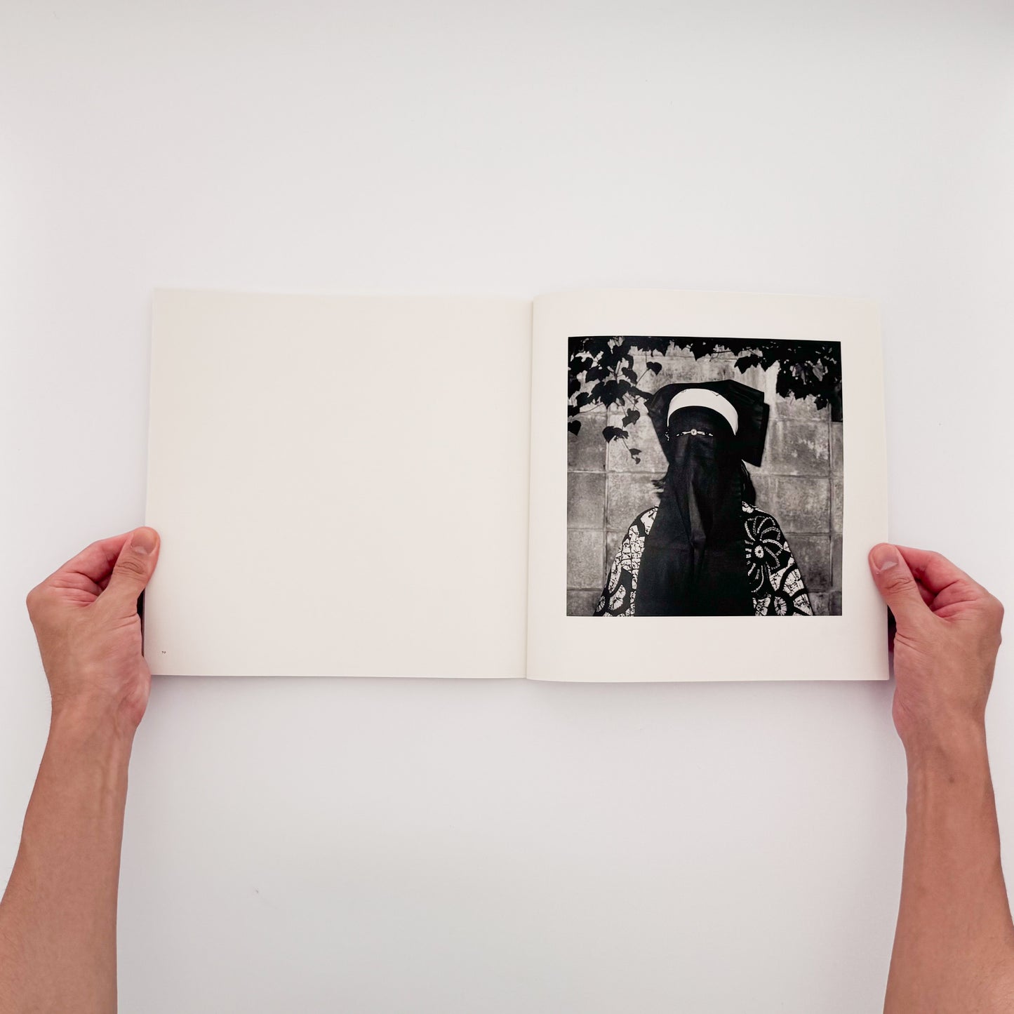 須田一政『風姿花伝』 / Issei Suda Exhibition Fushikaden　1970年代の日本各地の祭りや日常を撮影した代表作を再編集した展覧会カタログ