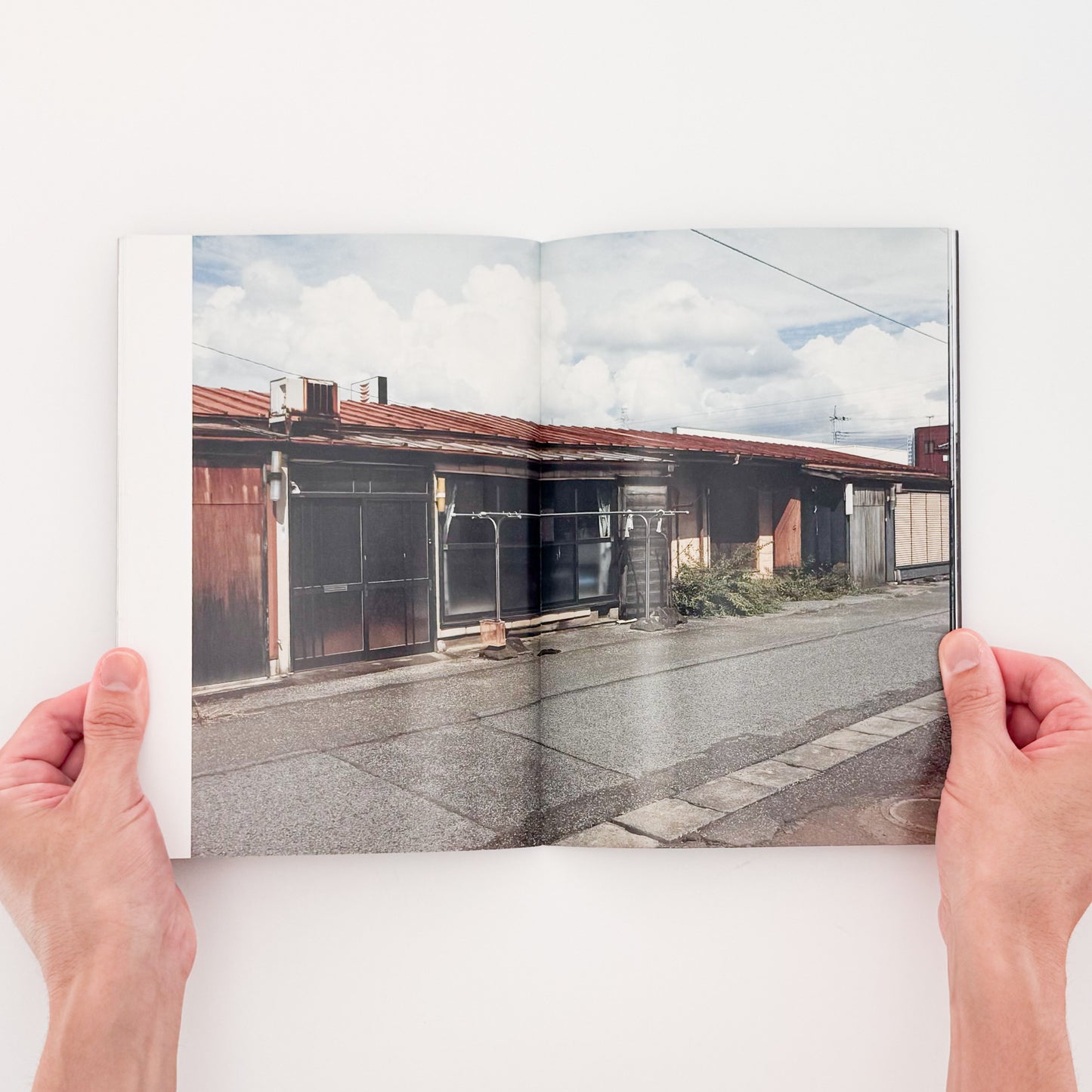 吉江淳 : 出口の町 vol.5｜Salvage Press - 文福 BUNBUKU