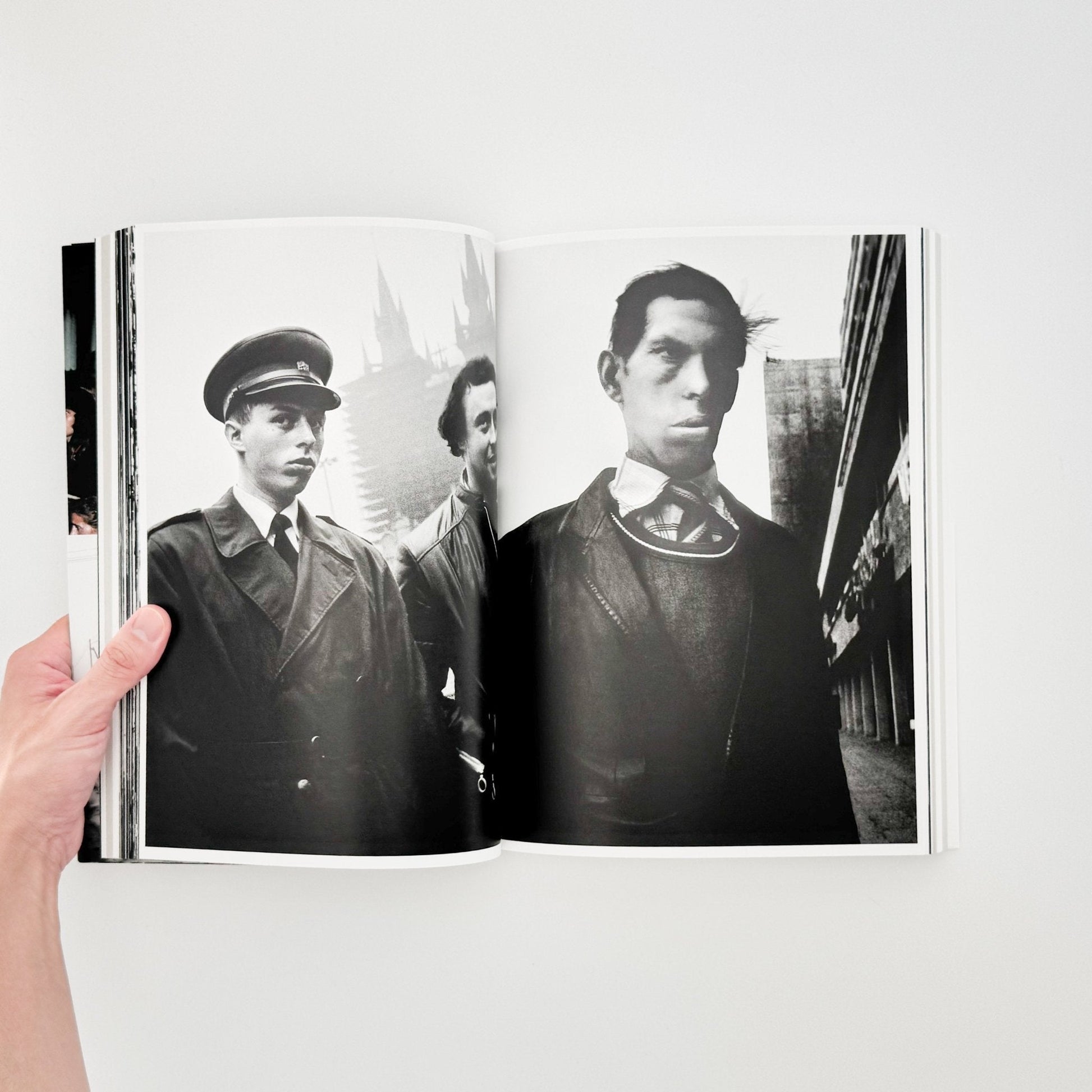 北島敬三展 借りた場所、借りた時間 Borrowed place, borrowed time - 合同会社PCT - 文福