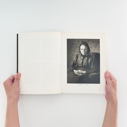 アウグスト・ザンダー写真集　肖像の彼方 / ワタリウム美術館、アルス・ニコライ出版 - 文福 BUNBUKU