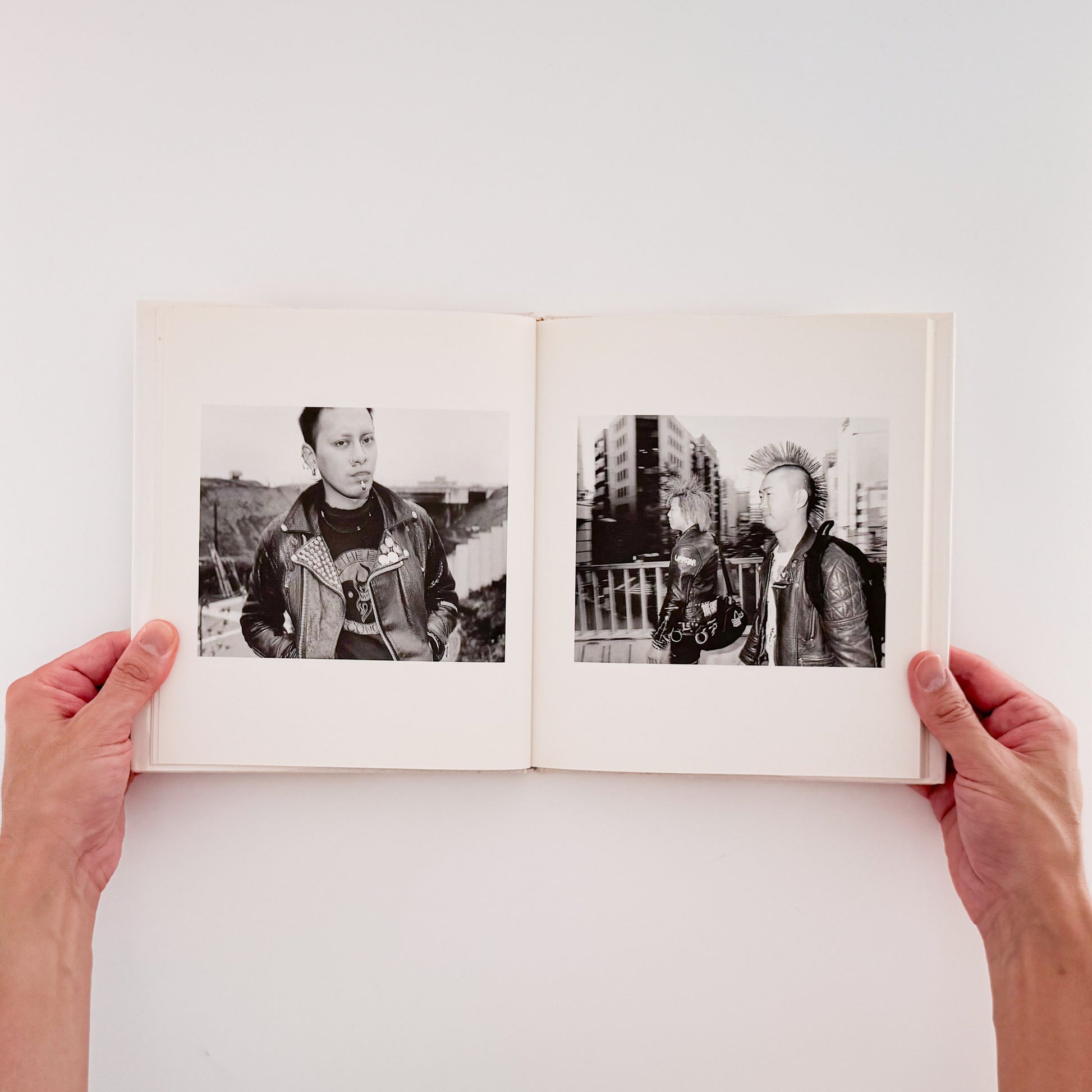 元田敬三: MOTODA Keizo『青い水 / Blue Water』ワイズ出版写真叢書、献呈署名入り写真集