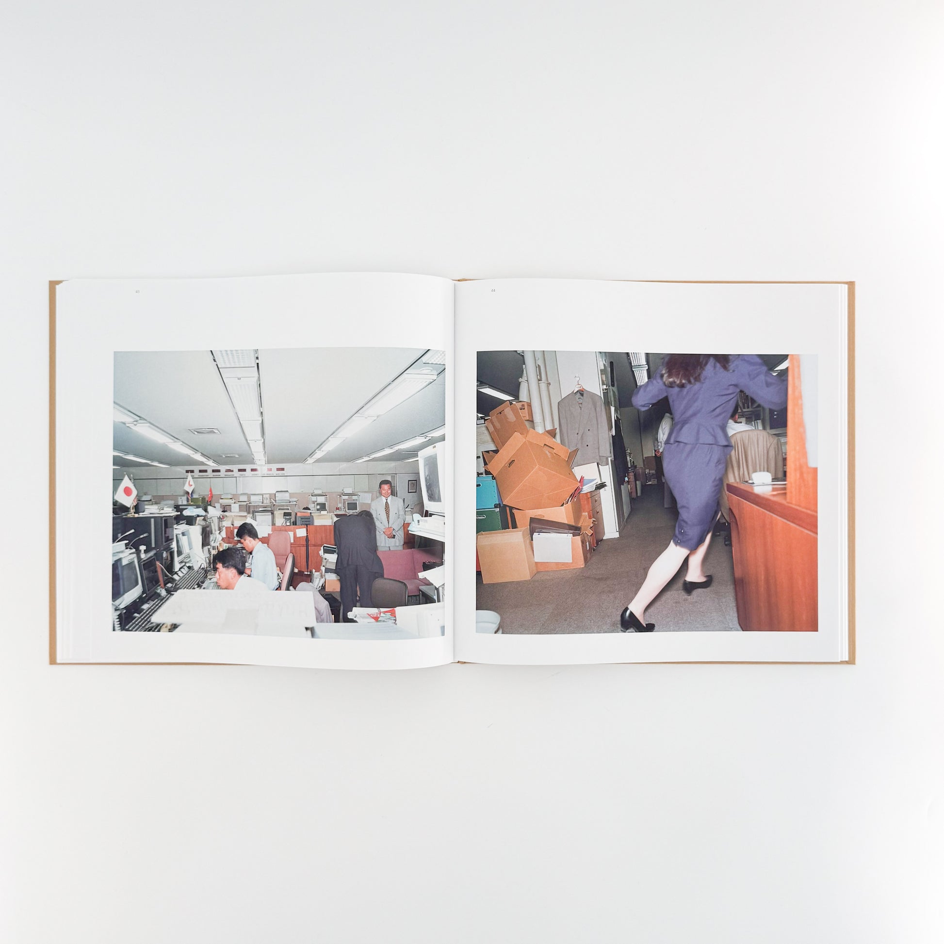 ラーシュ・トゥンビョルク写真集:  Lars Tunbjörk: Office / LA Office / LOOSE JOINTS - 文福　BUNBUKU