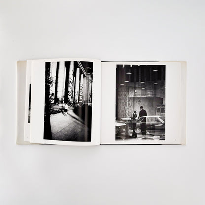 パンドラの街 東京 1971-1975 / Images of Pandora Tokyo 1971-1975 / mole モール