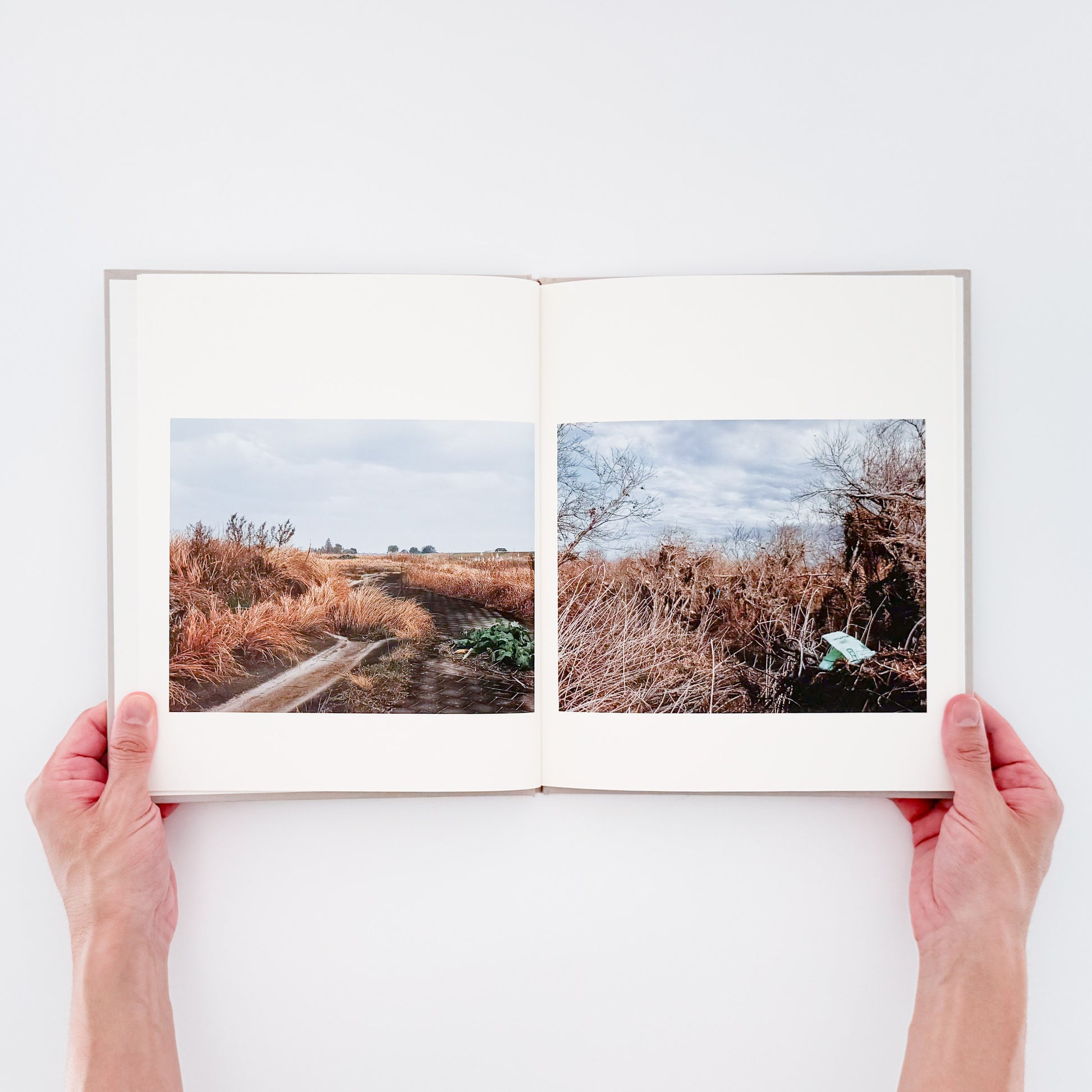 吉江淳 : 川世界｜Salvage Press - 文福 BUNBUKU