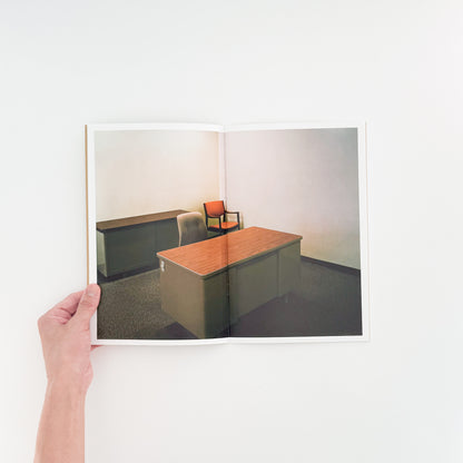ラーシュ・トゥンビョルク写真集:  Lars Tunbjörk: Office / LA Office / LOOSE JOINTS - 文福　BUNBUKU