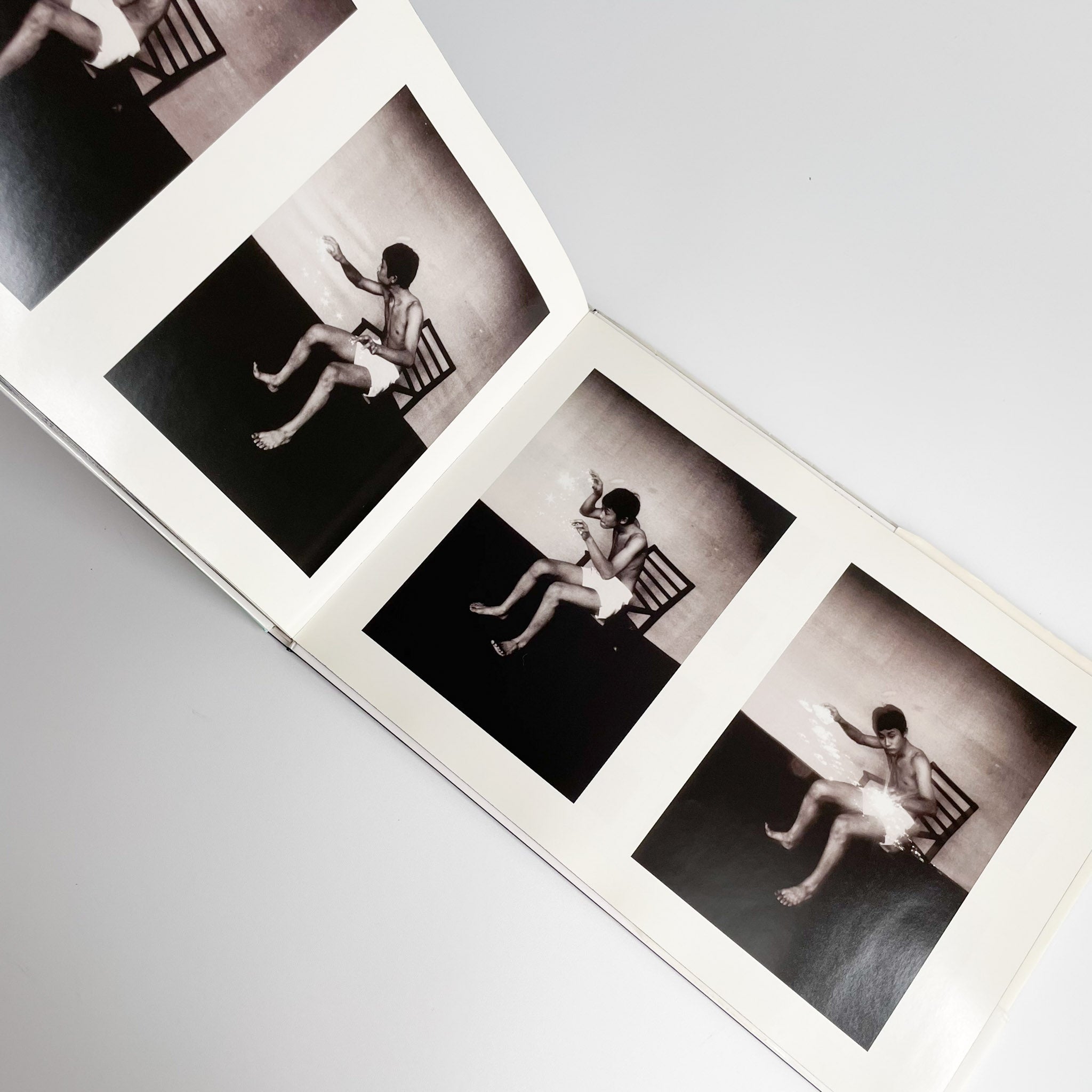 志賀理江子 写真集 Lilly Lilly（Signed） - 志賀 理江子 / Lieko Shiga