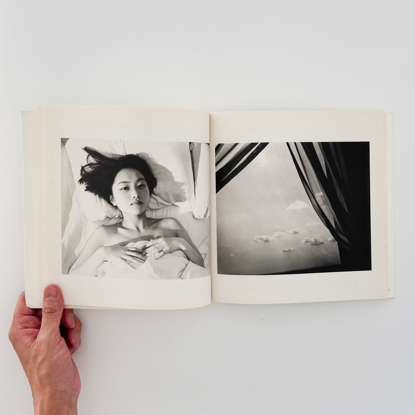 荒木経惟　私写真 朝日新聞社