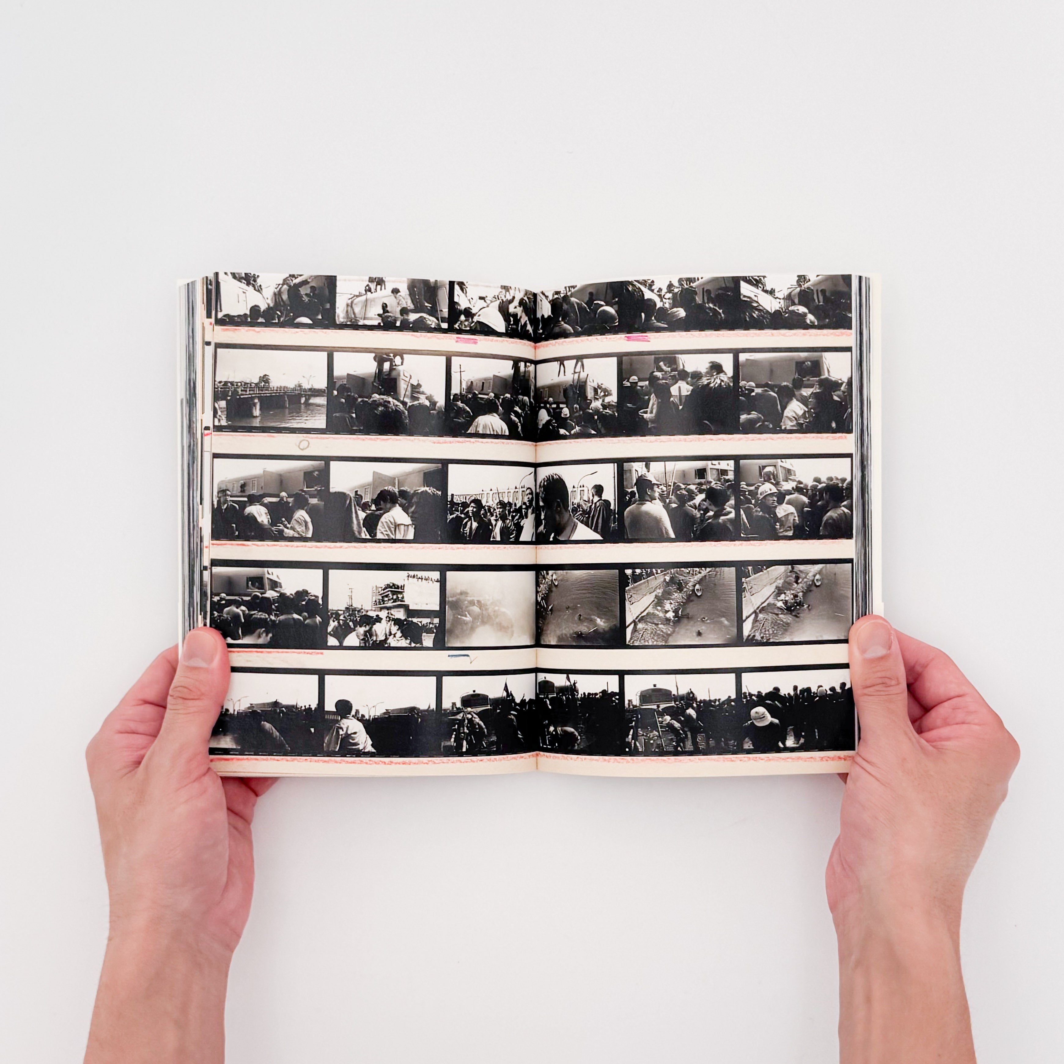 北井一夫写真集 過激派の時代 / 平凡社 - 文福 BUNBUKU