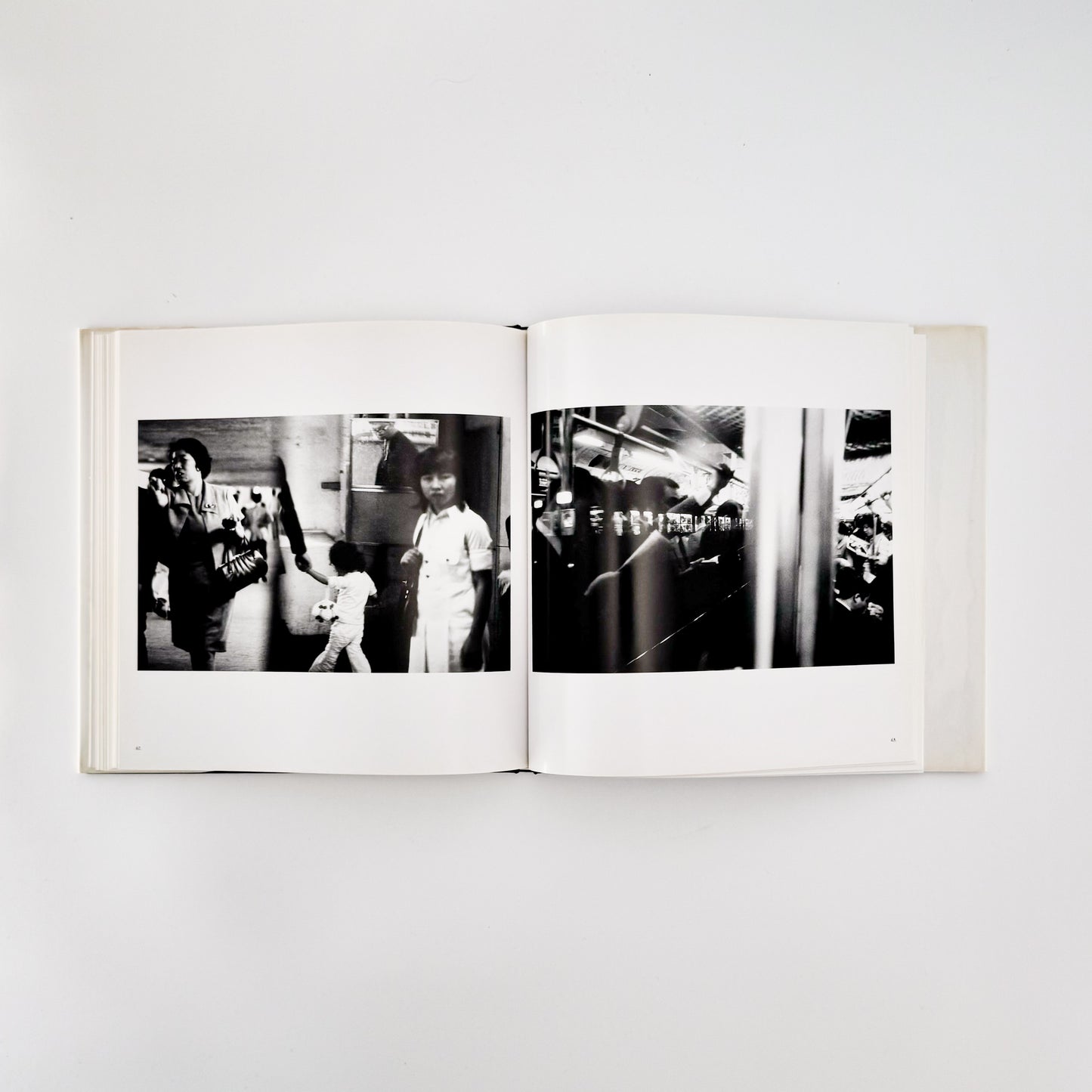 パンドラの街 東京 1971-1975 / Images of Pandora Tokyo 1971-1975 / mole モール