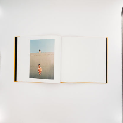 任航 : Ren Hang　Republic