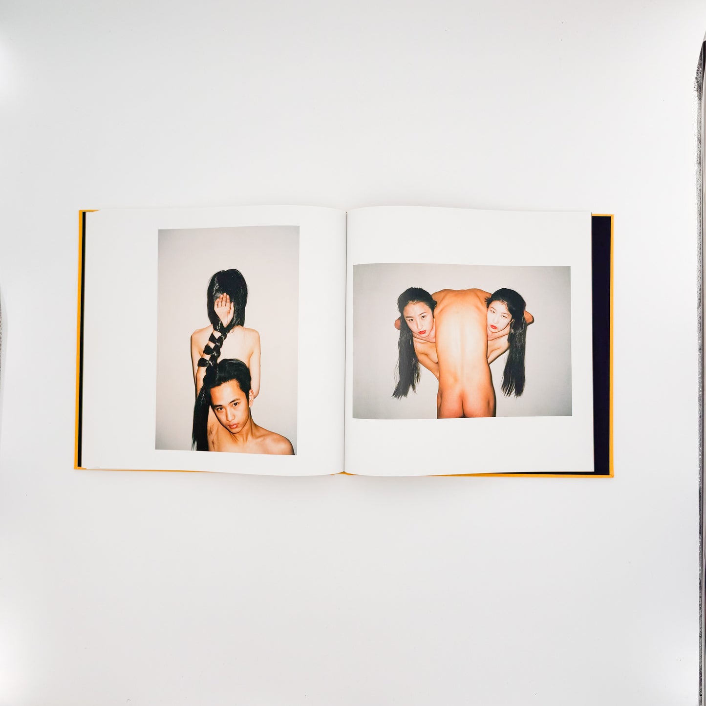 任航 : Ren Hang　Republic