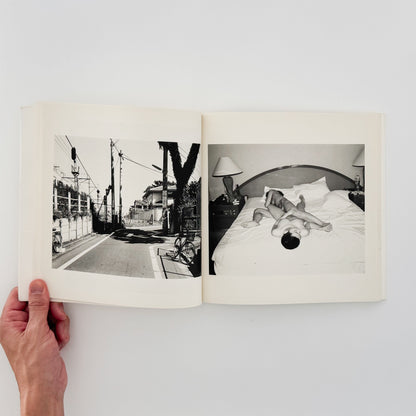 荒木経惟　私写真 朝日新聞社