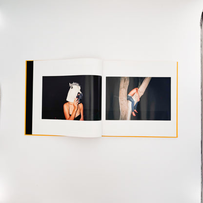 任航 : Ren Hang　Republic