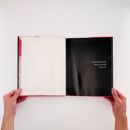楢橋朝子『NU・E / NARAHASHI Asako PHOTOGRAPHS 1992-1997』蒼穹舎刊行、03FOTOSで発表された初期モノクローム作品を収録した写真集