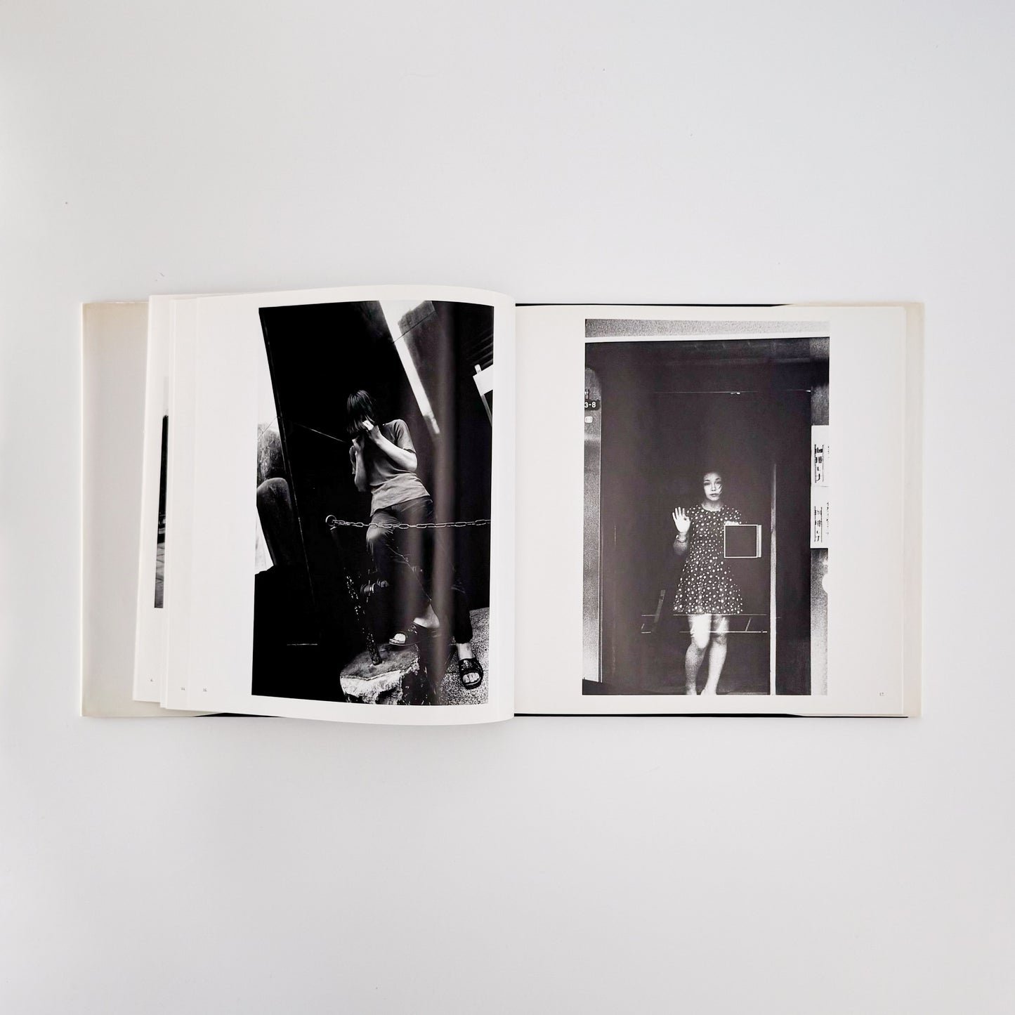 パンドラの街 東京 1971-1975 / Images of Pandora Tokyo 1971-1975 / mole モール