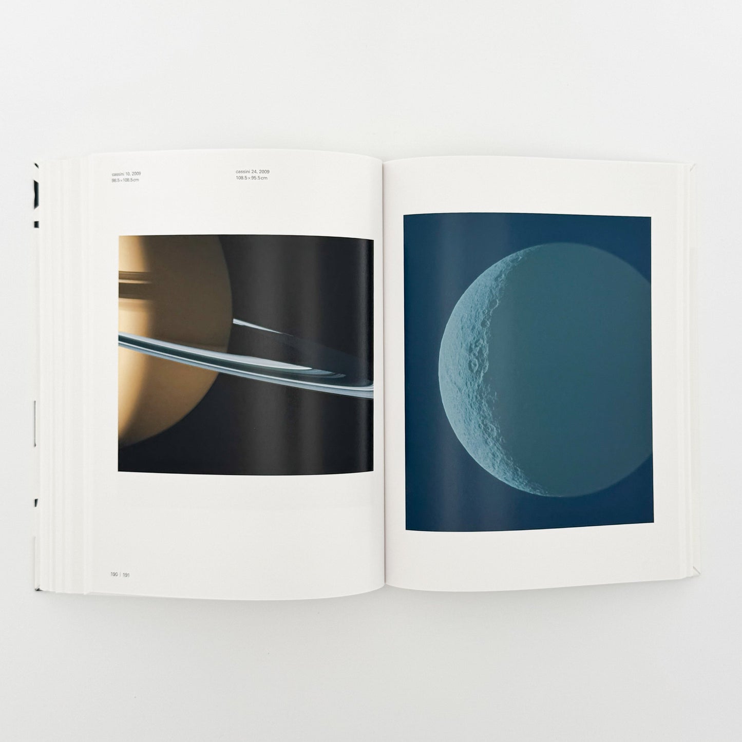 トーマス・ルフ展図録 読売新聞社