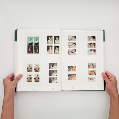 Gerhard Richter『Atlas』1997年D.A.P.刊。写真、新聞の切り抜き、スケッチ、コラージュなど、リヒターの制作と思考の過程を収録した392頁の英語版作品集。