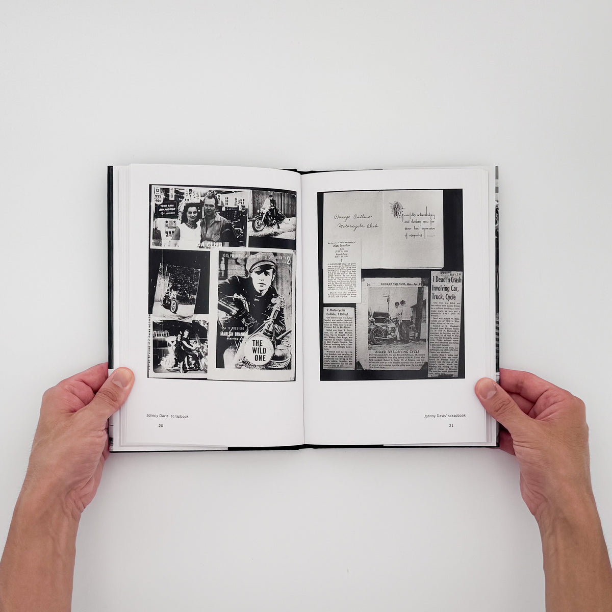 Danny Lyon『The Bikeriders』。1963年から1967年にかけてシカゴ周辺のバイカーたちを記録した、1968年初版を再現する2014年Aperture刊の写真集。