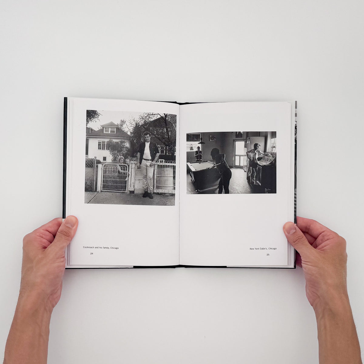 Danny Lyon『The Bikeriders』。1963年から1967年にかけてシカゴ周辺のバイカーたちを記録した、1968年初版を再現する2014年Aperture刊の写真集。
