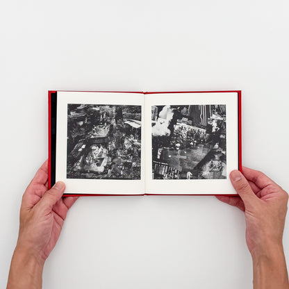 西野壮平『SHORT STORIES: Beppu』。2020年に大分県別府市の約200か所の温泉を撮影した《Diorama Map》から、共同浴場と人々の姿を再構成した2023年Migo刊の写真集。64頁、パノラマ図版の折り込み2点付き。