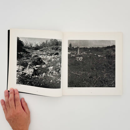 阿波根昌鴻　写真記録 人間の住んでいる島　沖縄・伊江島土地闘争の記録 私家版