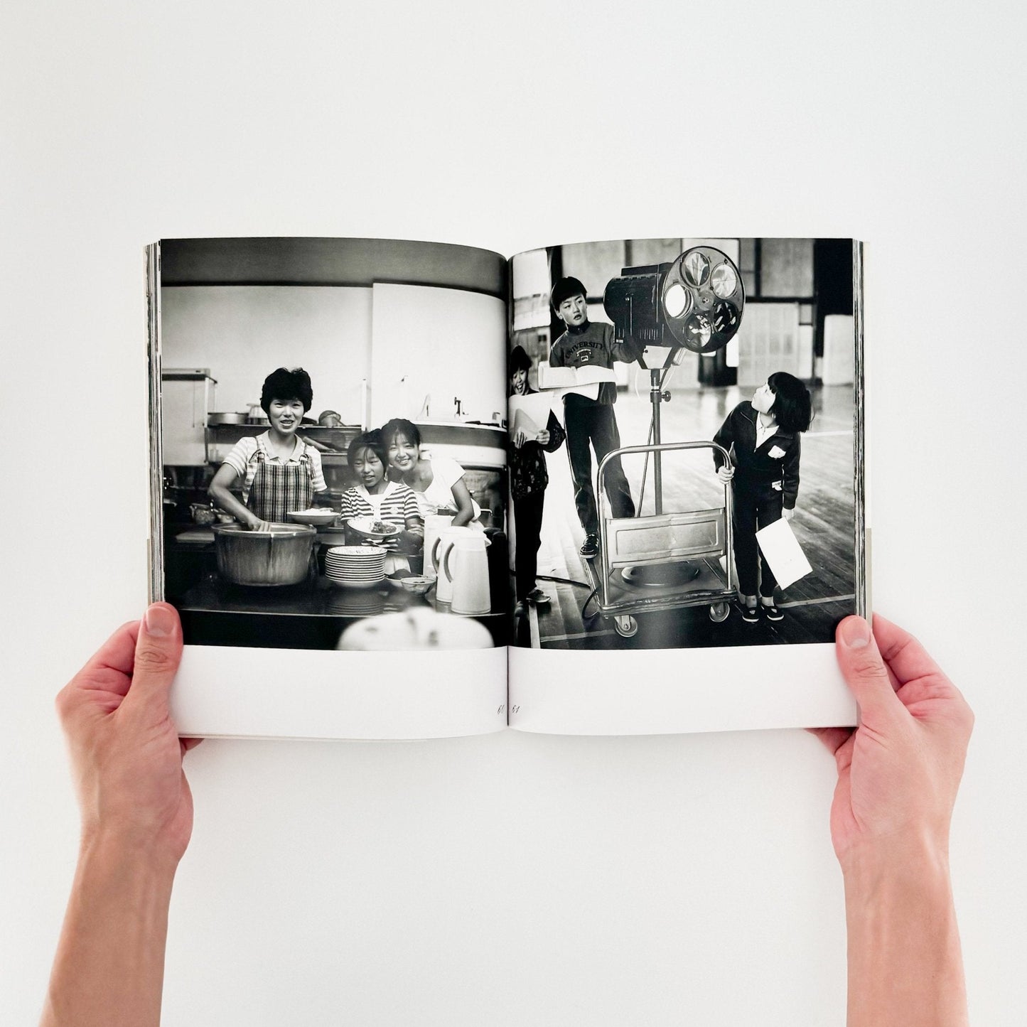 秋山亮二　楢川村 - 朝日新聞社 - 文福