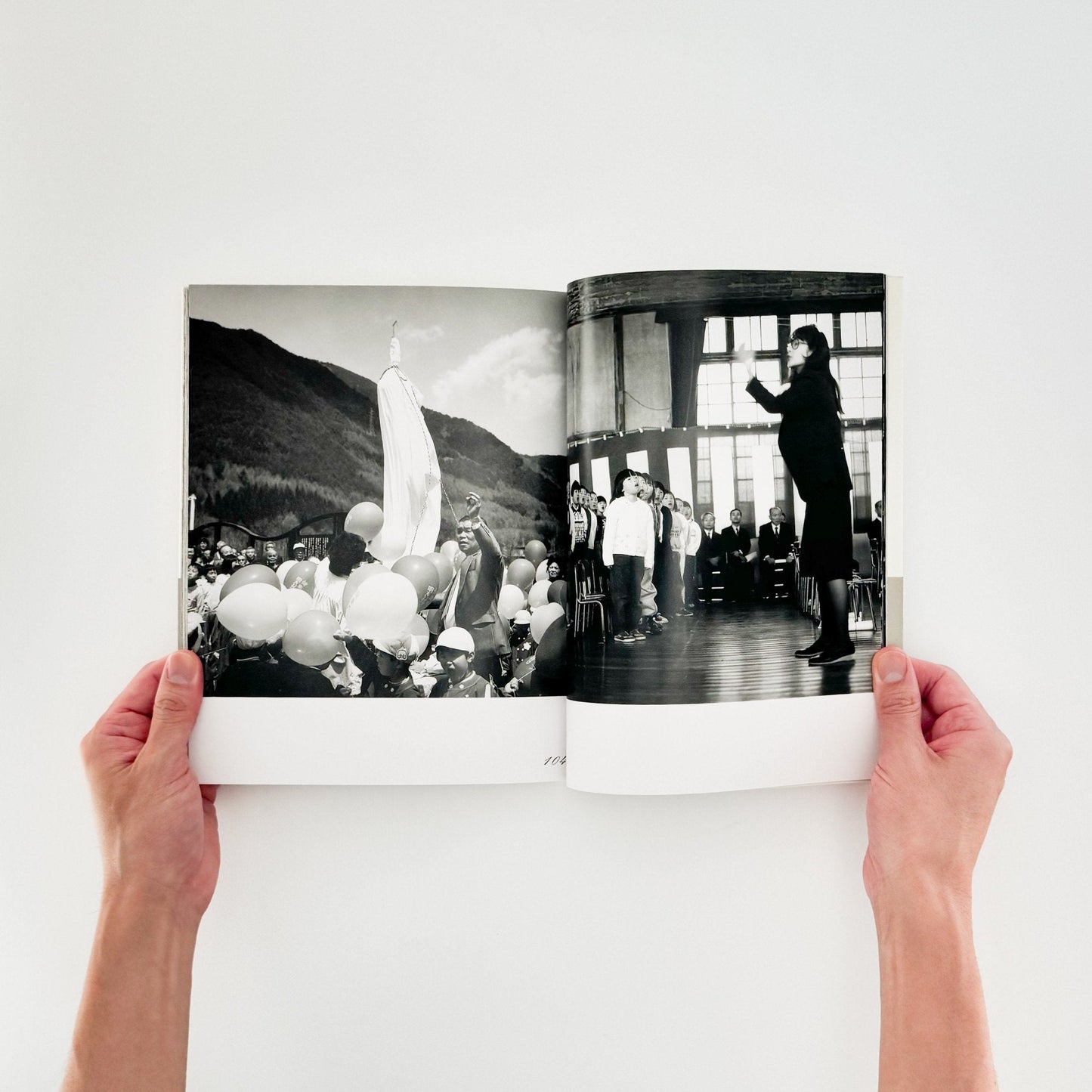 秋山亮二　楢川村 - 朝日新聞社 - 文福