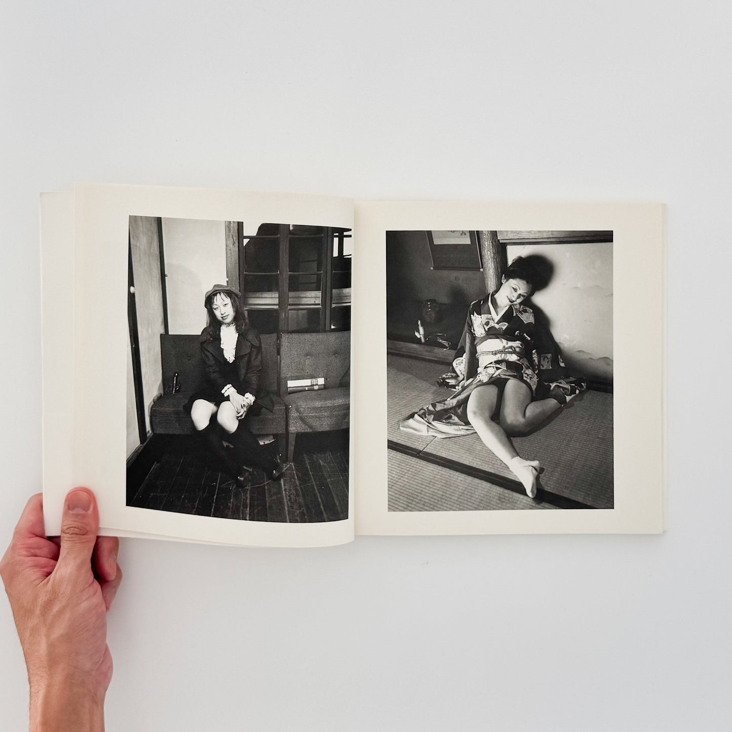 荒木経惟　私写真 朝日新聞社