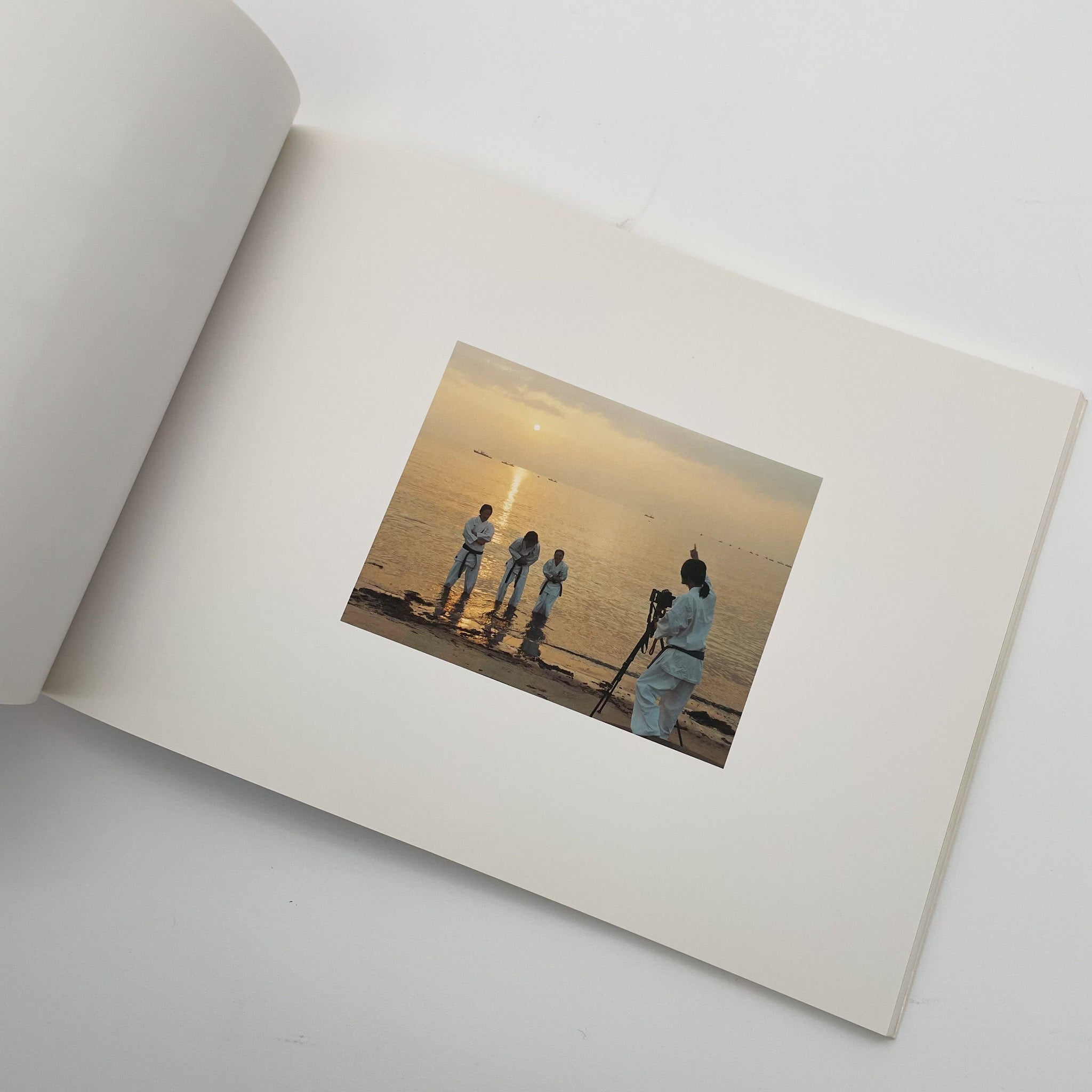 浅田政志写真集 浅田家（赤々舎） – 文福