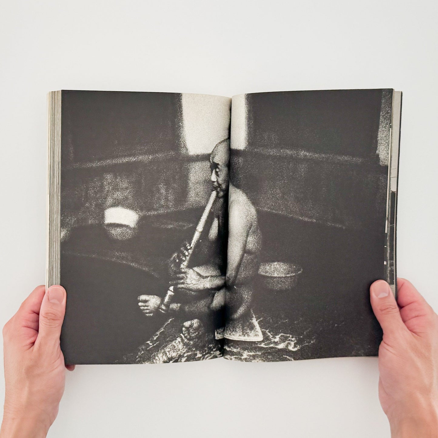 アサヒカメラ 1976年10月増刊 　北井一夫「村へ」 朝日新聞社