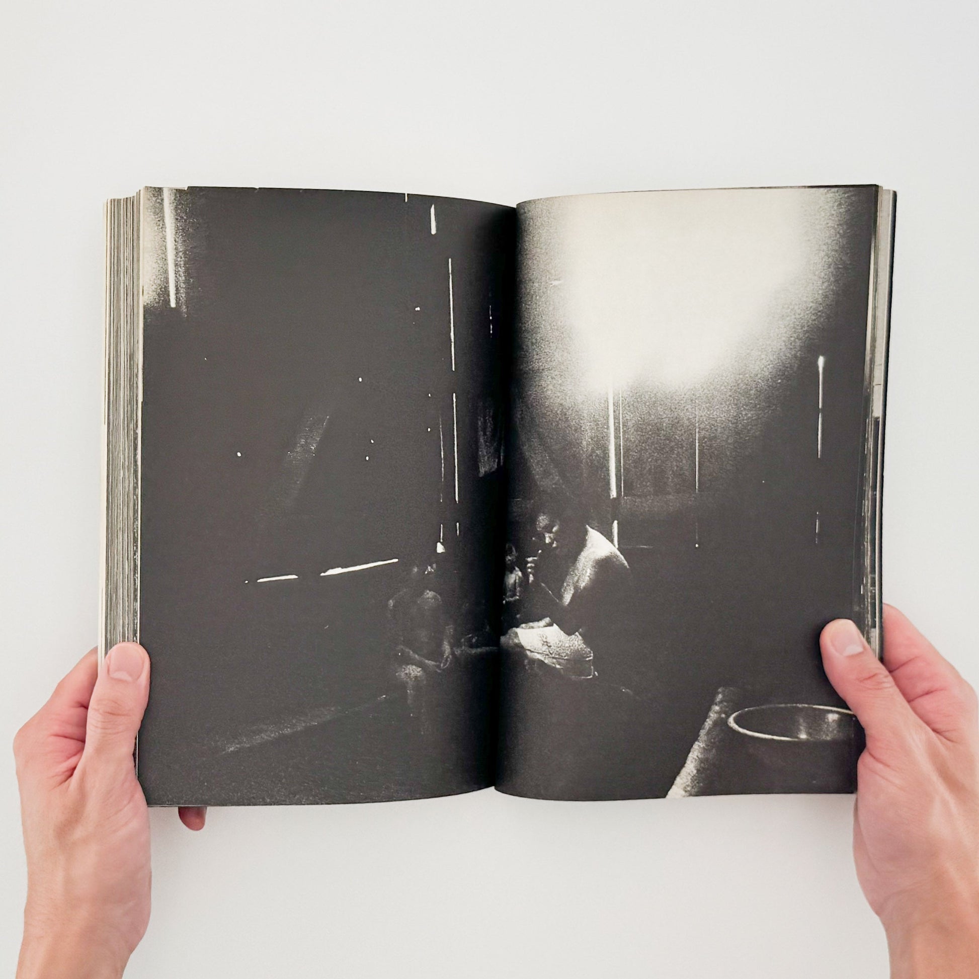 アサヒカメラ 1976年10月増刊 　北井一夫「村へ」 朝日新聞社