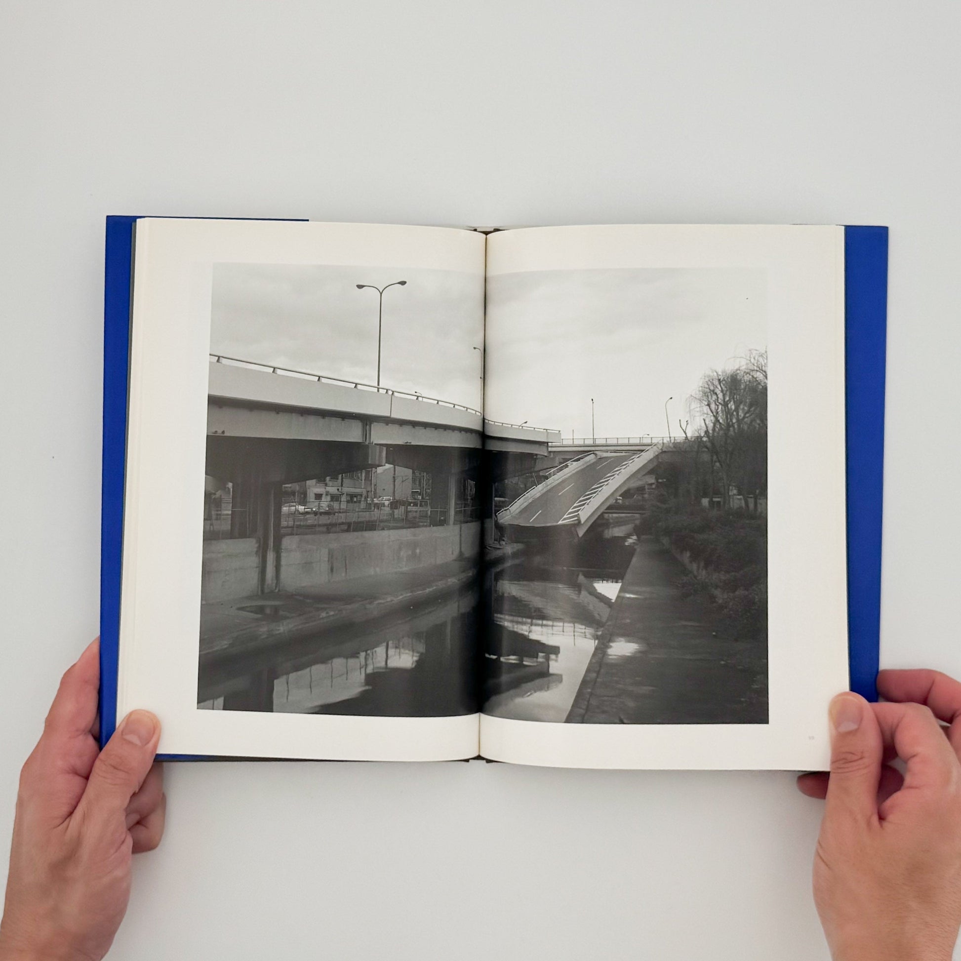 宮本隆司　KOBE 1995 After the Earthquake 文福