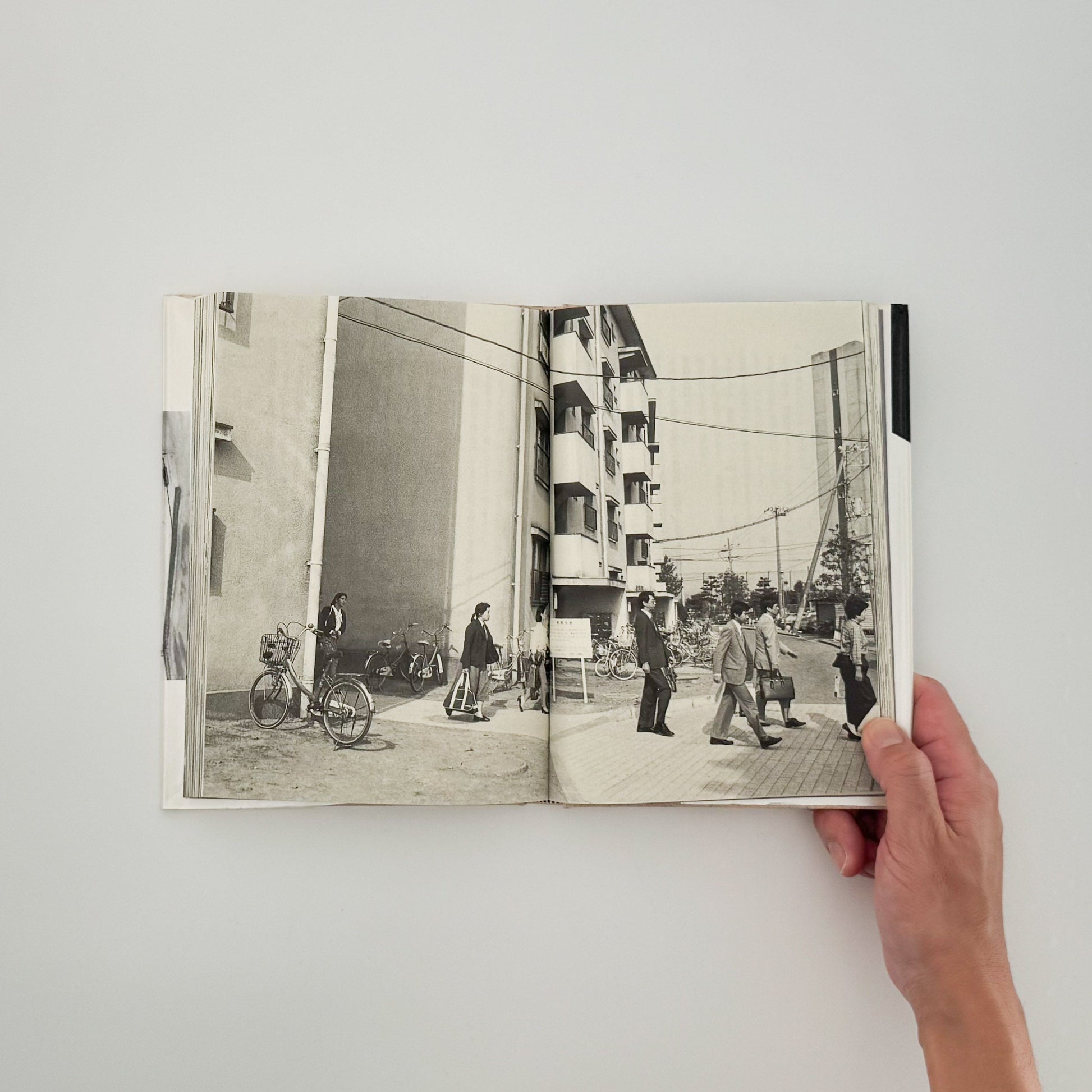 北井一夫　フナバシストーリー 六興出版