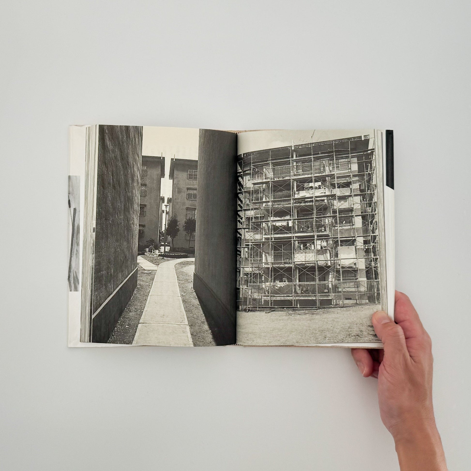 北井一夫　フナバシストーリー 六興出版