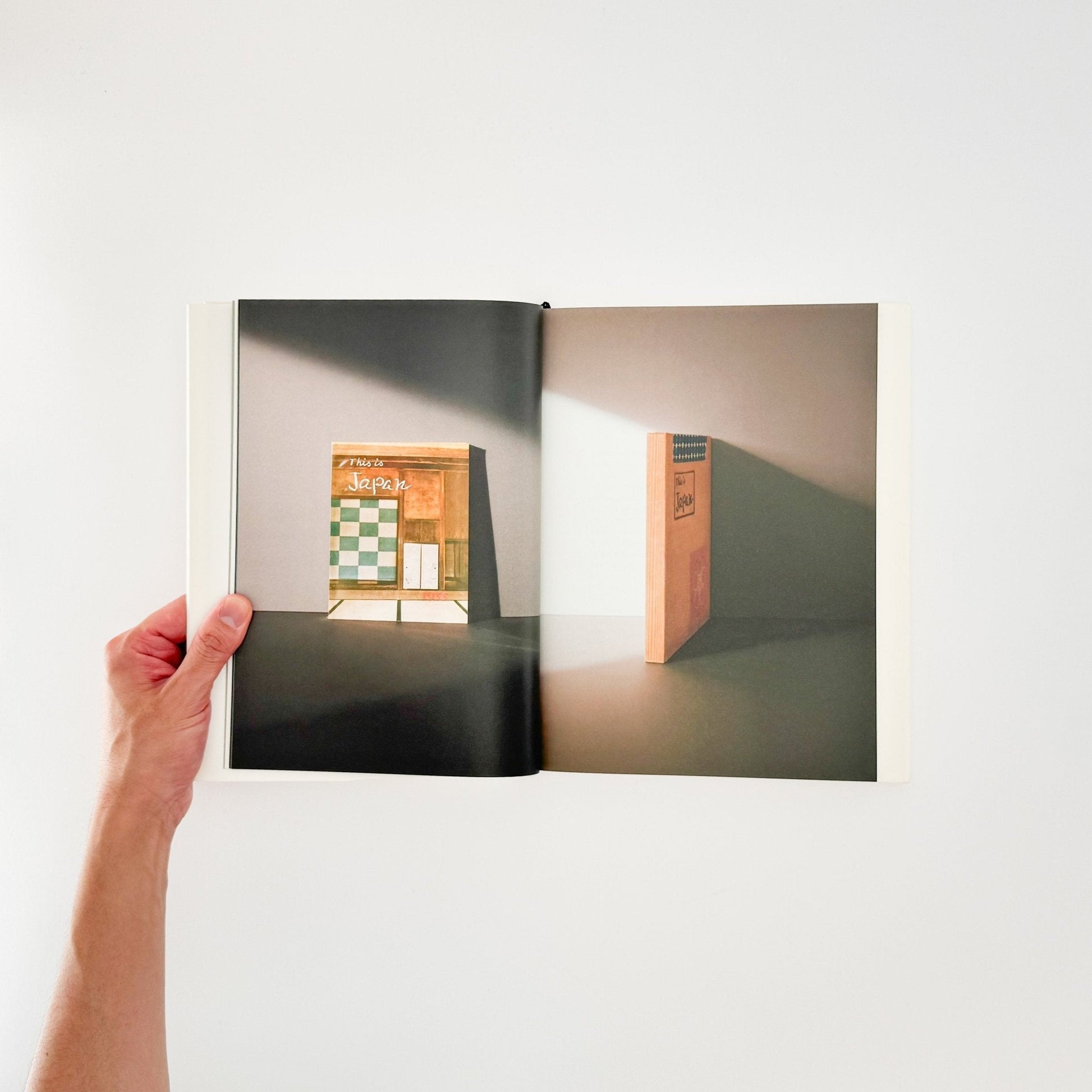 BOOKS ON JAPAN 1931 - 1972 日本の対外宜伝グラフ誌 森岡督行 - 文福