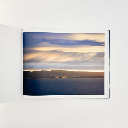 （英文）リチャード・ミズラック　カーゴ　Richard Misrach: Cargo - Aperture - 文福