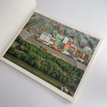 本城直季　Small Planet（サイン入り） リトル・モア