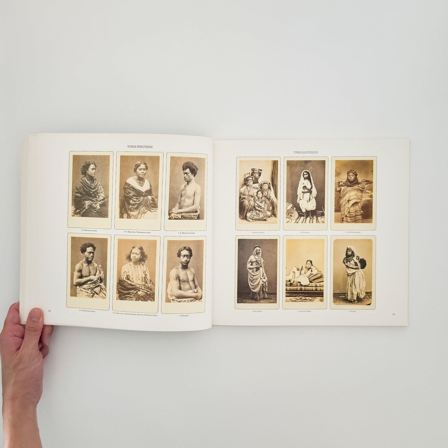 IDENTITES, DE DISDERI AU PHOTOMATON Centre National De La Photographie