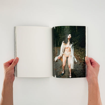 インベカヲリ★　やっぱ月帰るわ、私。(サイン入り) - 赤々舎 - 文福