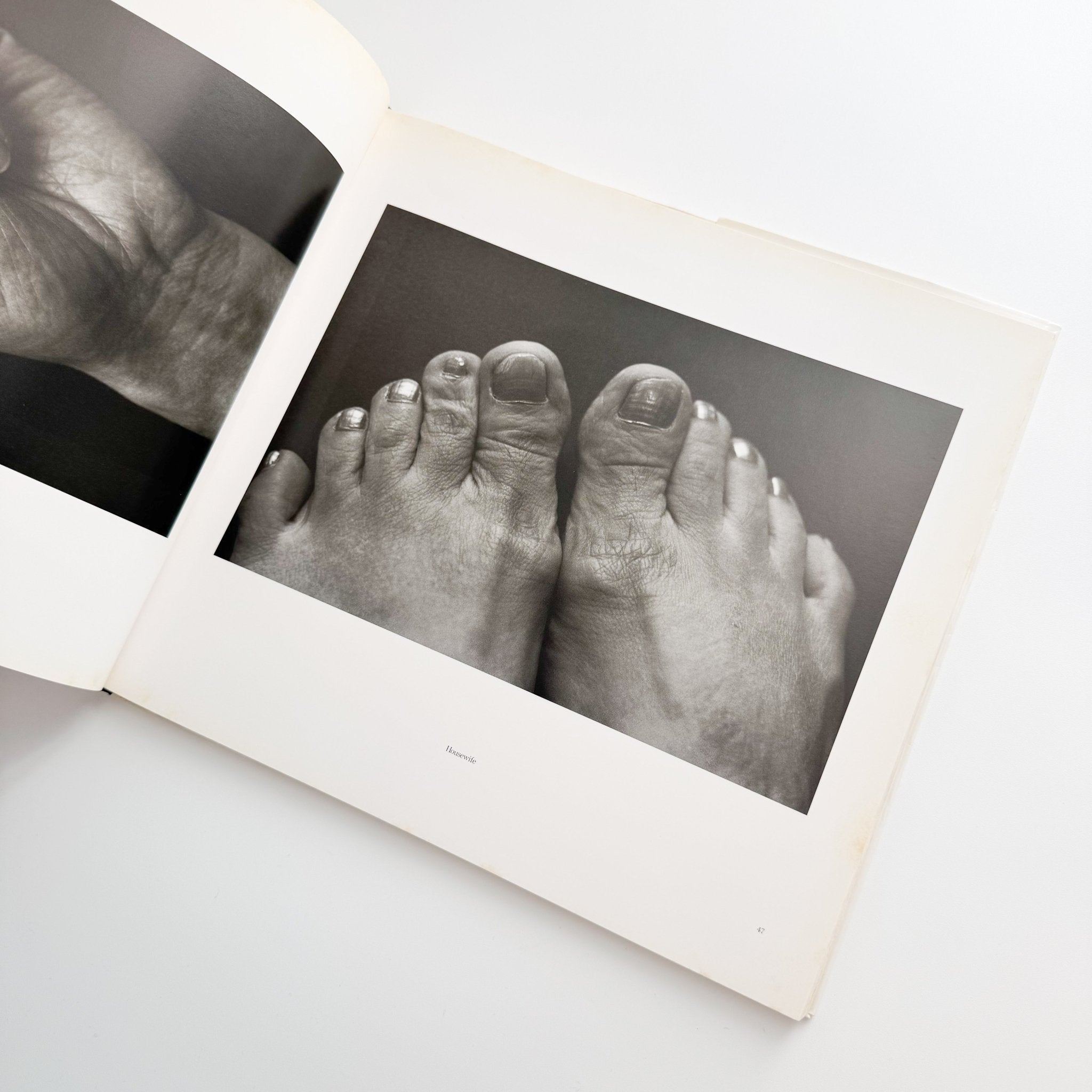 石内都写真集 1・9・4・7 / IPC – 文福