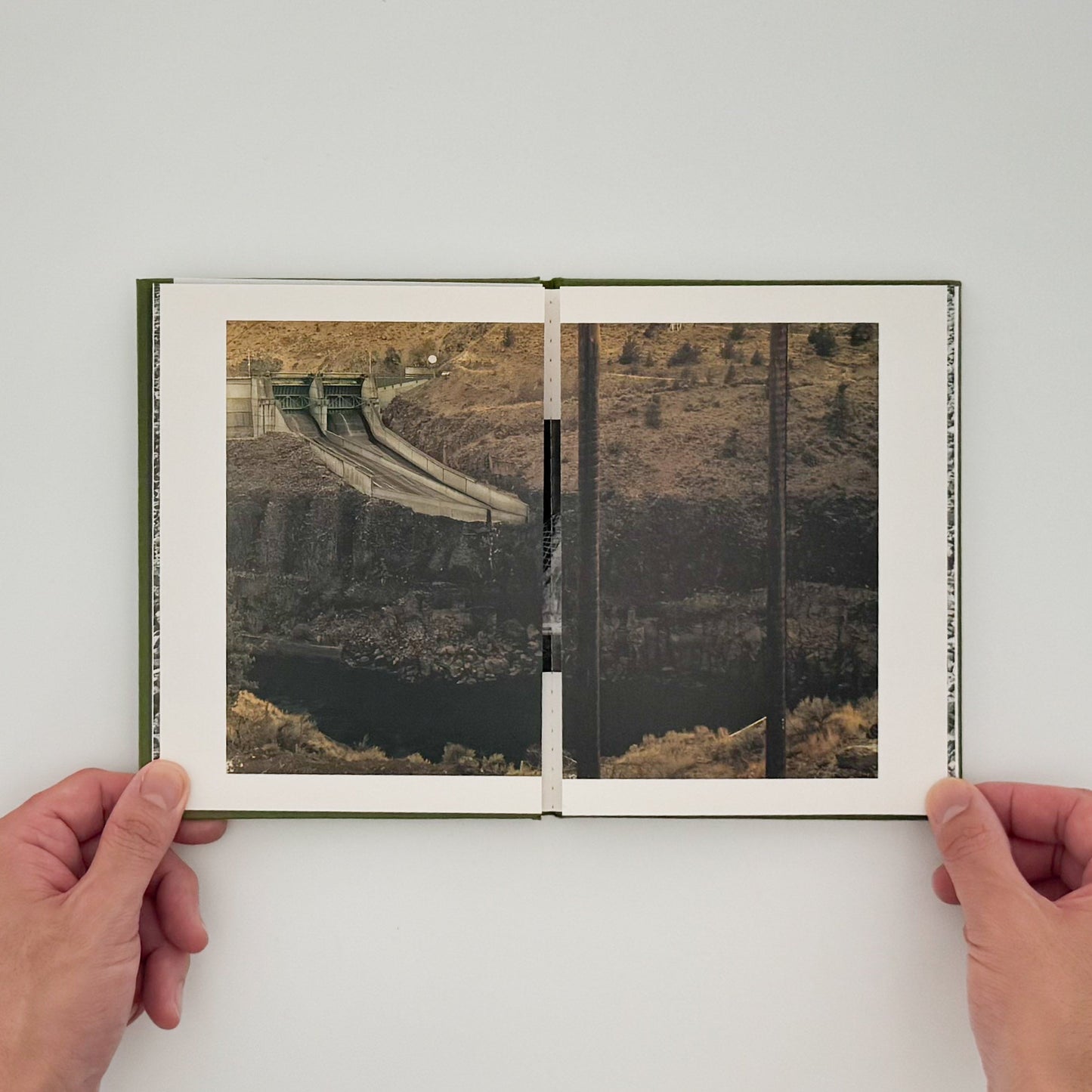 柴田敏雄　juxtapose　（オリジナルプリント付・サイン入り） Kamakura Gallery