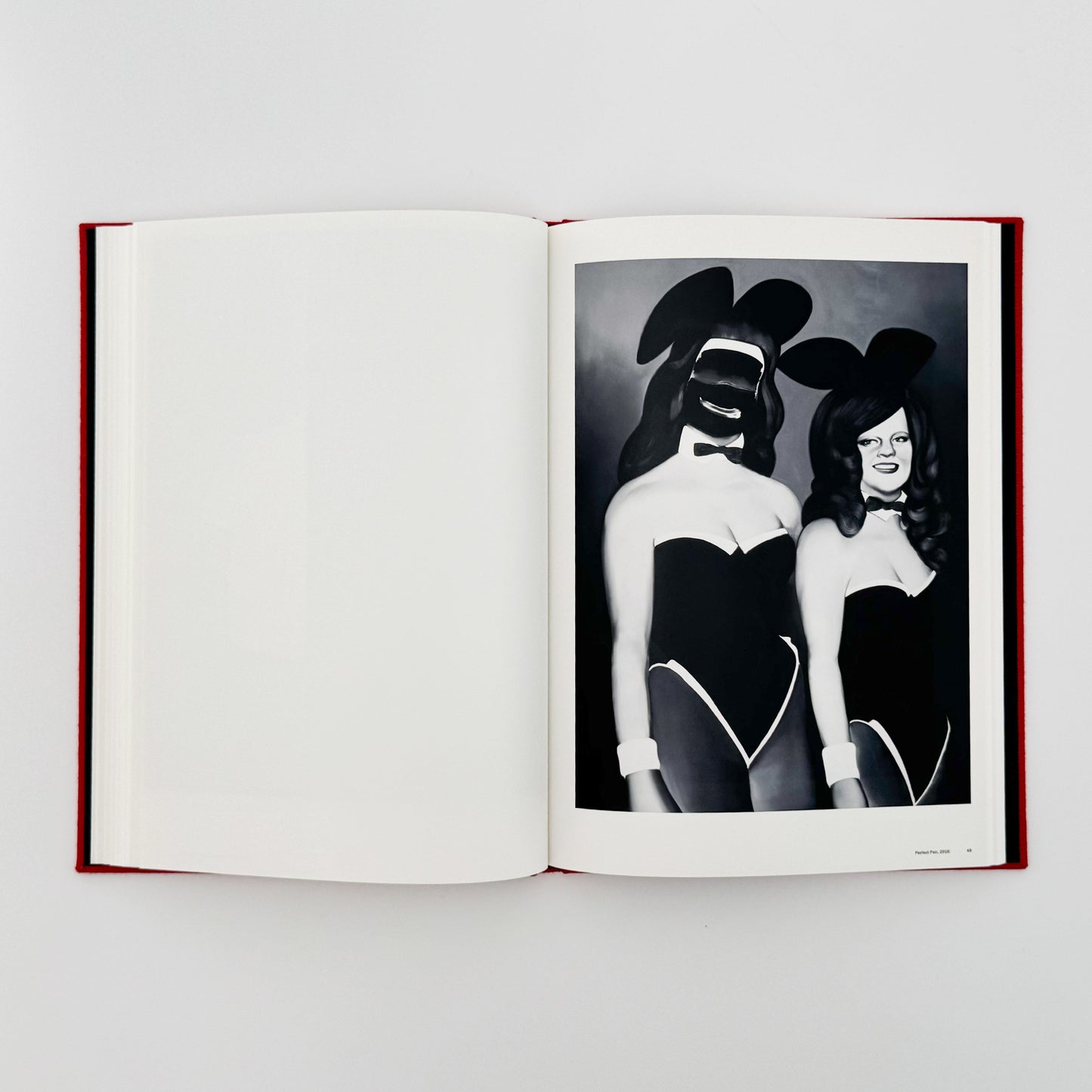 五木田智央　PEEKABOO 東京オペラシティ文化財団