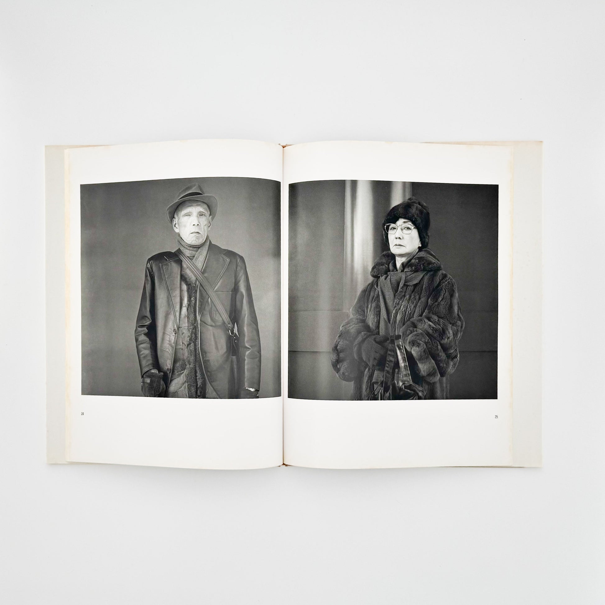 鬼海弘雄　王たちの肖像　浅草寺境内　Ecce Homo, Tokyo Asakusa 矢立出版