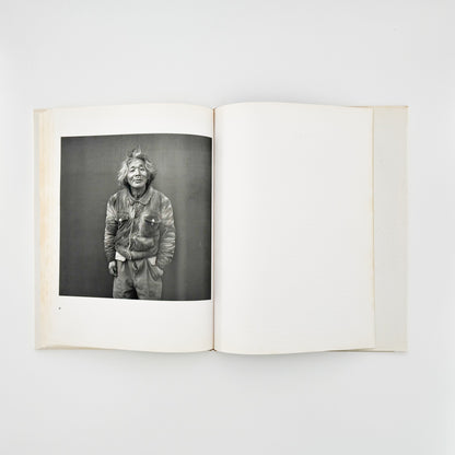 鬼海弘雄　王たちの肖像　浅草寺境内　Ecce Homo, Tokyo Asakusa 矢立出版